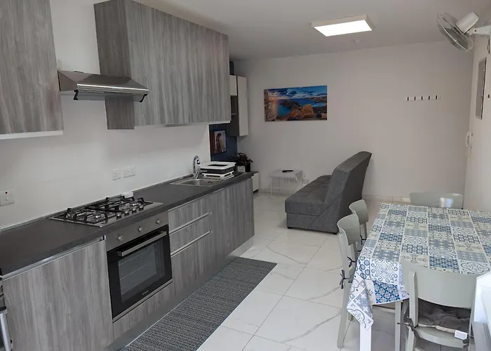 Susan Cosy Apartment, Gozo *